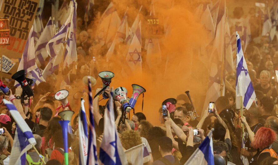 Monday Briefing: Israeli Anger at Netanyahu Grows