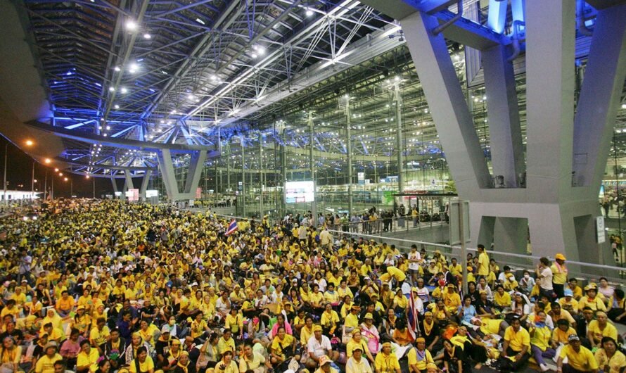 Thailand court acquits protesters who shut down Bangkok’s airports in 2008