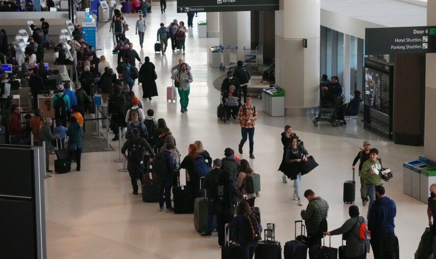 Transportation Dept. and State Attorneys General Will Look Into Airline Complaints