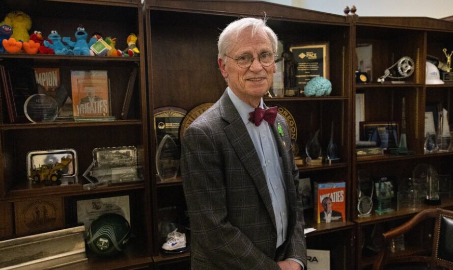 As He Exits Congress, Blumenauer Wants His Party to Embrace Pot Legalization