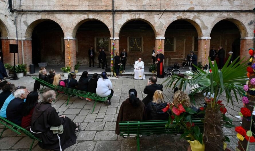 Pope’s Visit to Art Exhibition in Prison Is a First for Venice Biennale