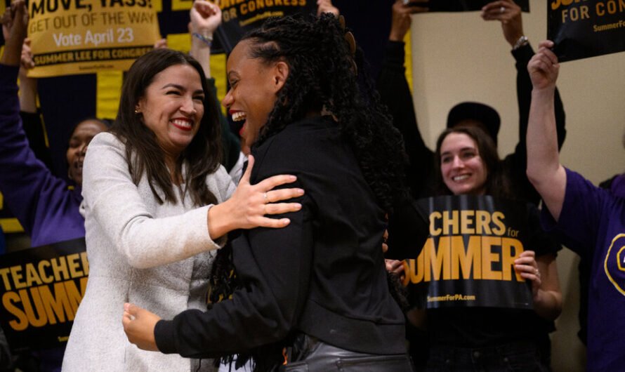 Ocasio-Cortez and Others Rally With Summer Lee Ahead of Primary