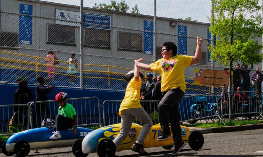 Bronx Students Compete to Race in the International Soapbox Derby Championship