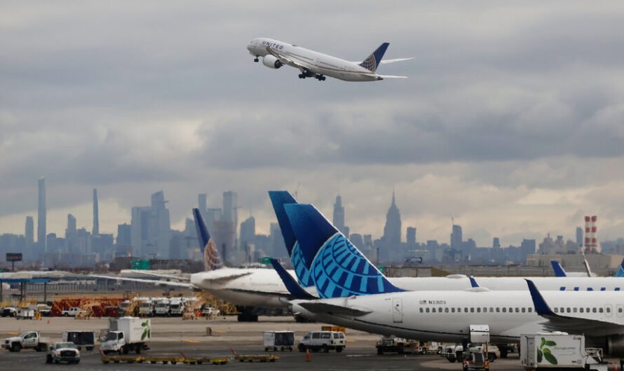 Unruly Passenger Must Pay United Airlines $20,638 for Disrupting Flight