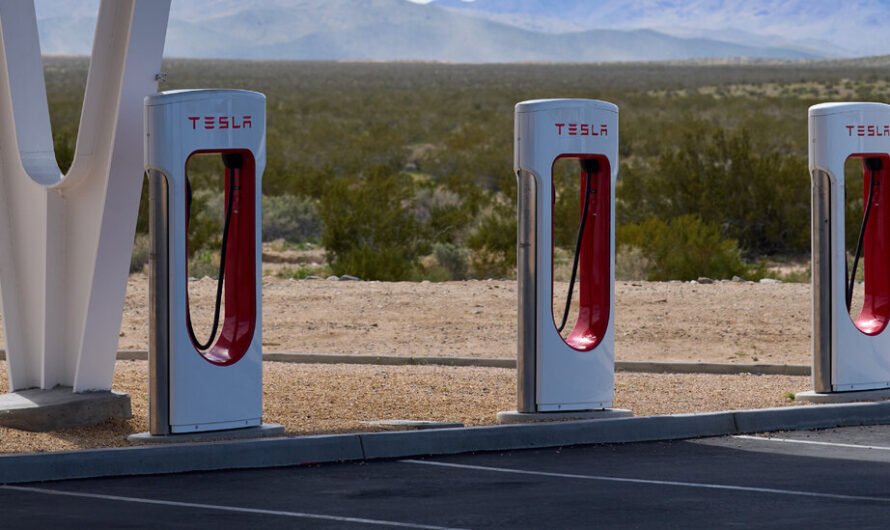 Tesla Pullback Puts Onus on Others to Build Electric Vehicle Chargers