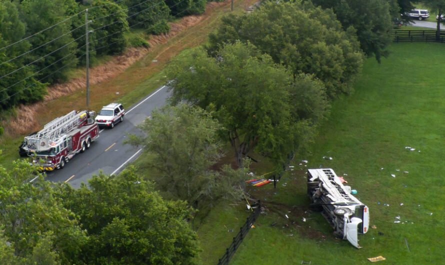 8 Killed After Bus Carrying Migrant Workers Crashes in Central Florida