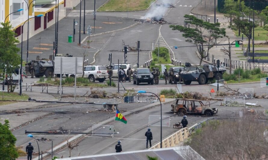 President Macron Arrives in New Caledonia, French Territory on Brink of Civil War