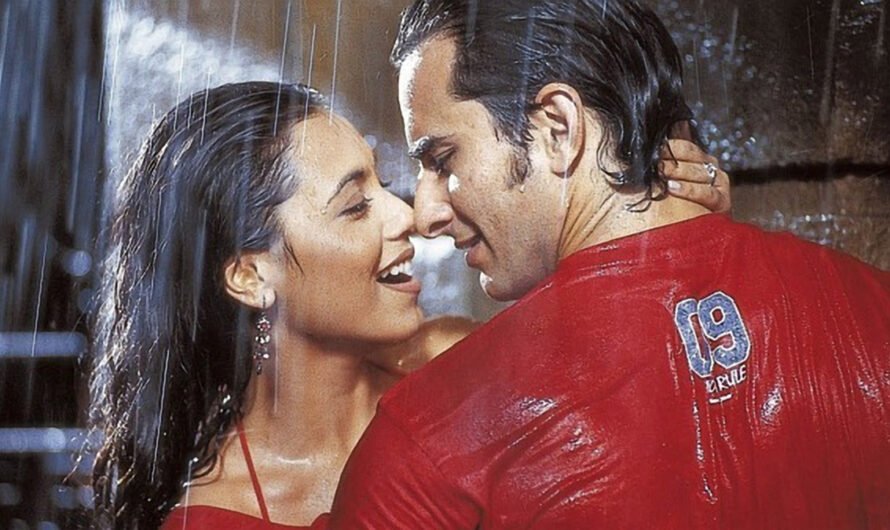 Saif’s Awkward Kiss With Rani…