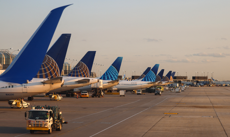 UA flight catches fire just before takeoff, halting arrivals at Chicago O’Hare