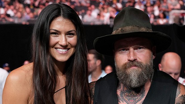 Who Is Zac Brown’s Wife? 5 Things to Know About Kelly Yazdi – Hollywood Life