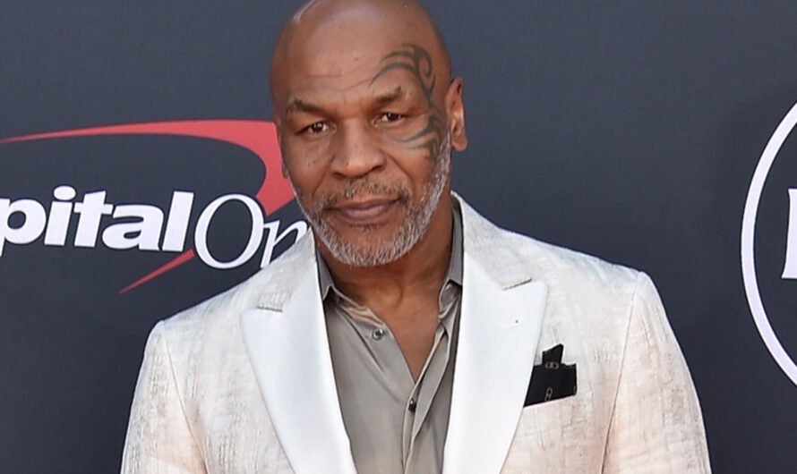 Mike Tyson Had A Scary Medical ‘Flare Up’ During A Flight From Miami To LA – Details!