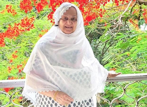 Saira Banu finds solace in Gulmohar tree amid health issues: “Even in the face of adversity, beauty can still flourish” : Bollywood News