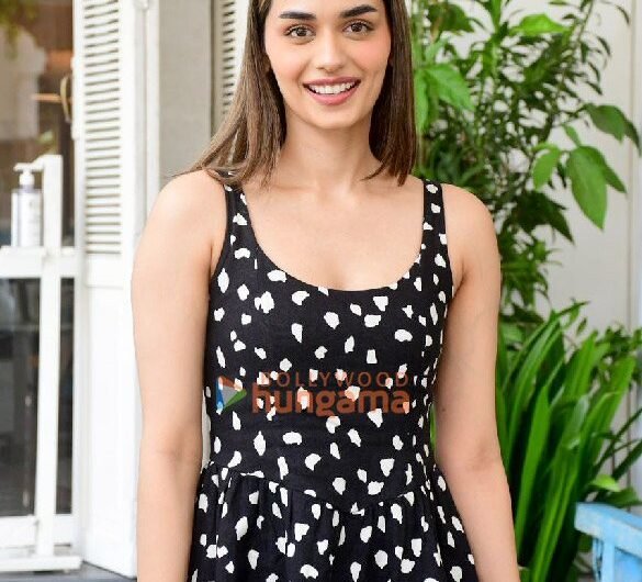 Photos: Manushi Chhillar snapped outside a cafe in Bandra | Parties & Events