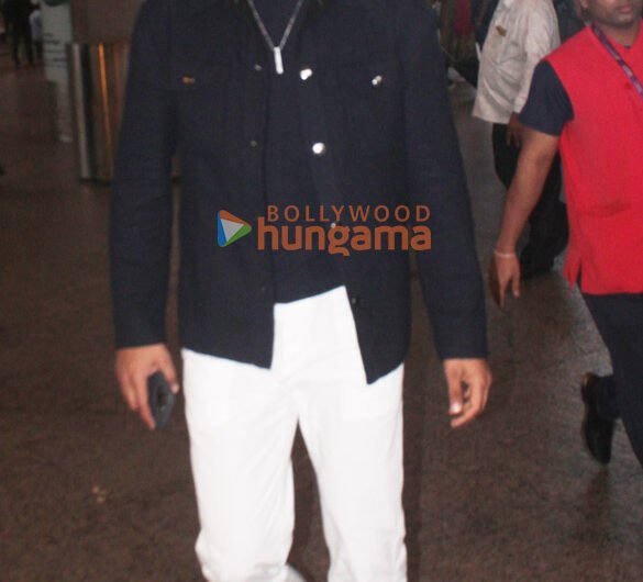 Photos: Vicky Kaushal and Ammy Virk snapped at the airport | Parties & Events