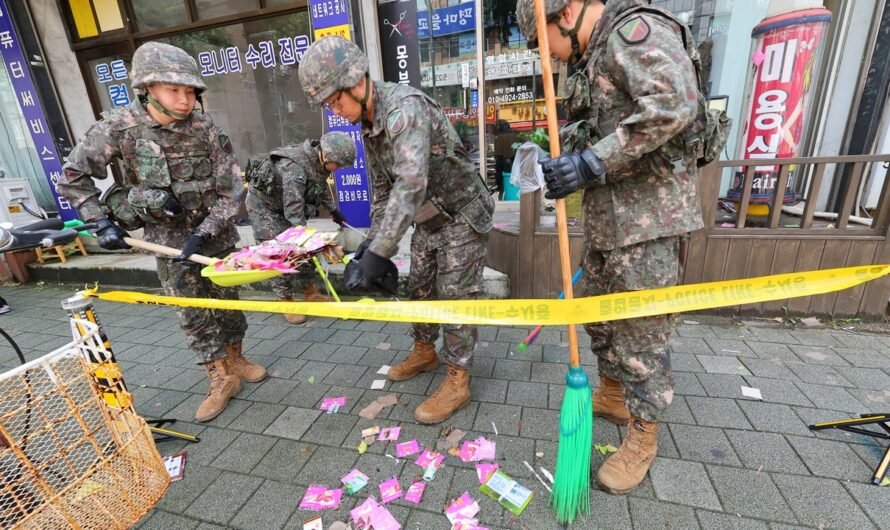 North Korean trash balloon drops garbage on South Korea’s presidential compound