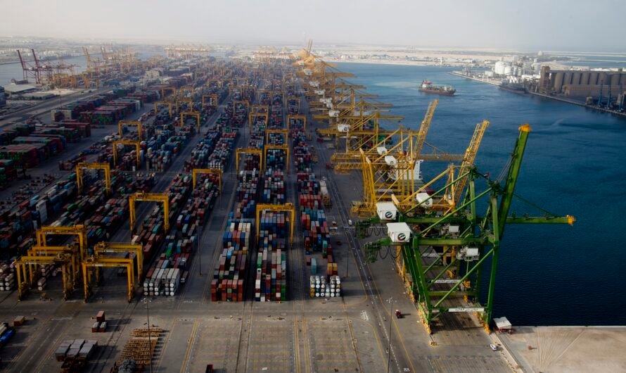 Jebel Ali Port Sees Highest Container Volume Since 2015