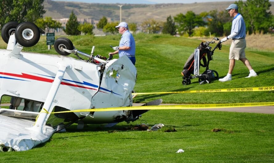 Colorado plane crashes on golf course, dramatic photos show