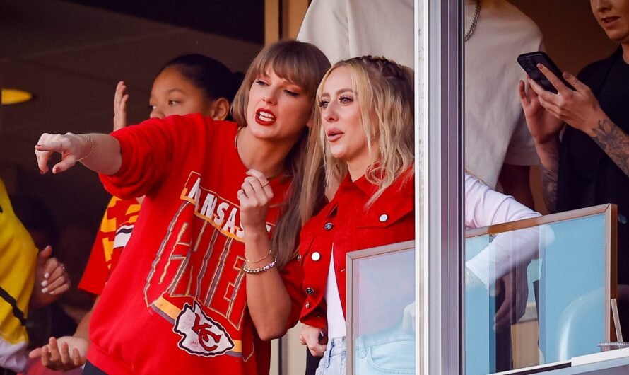 Are Taylor Swift and Brittany Mahomes Still Friends? Update – Hollywood Life