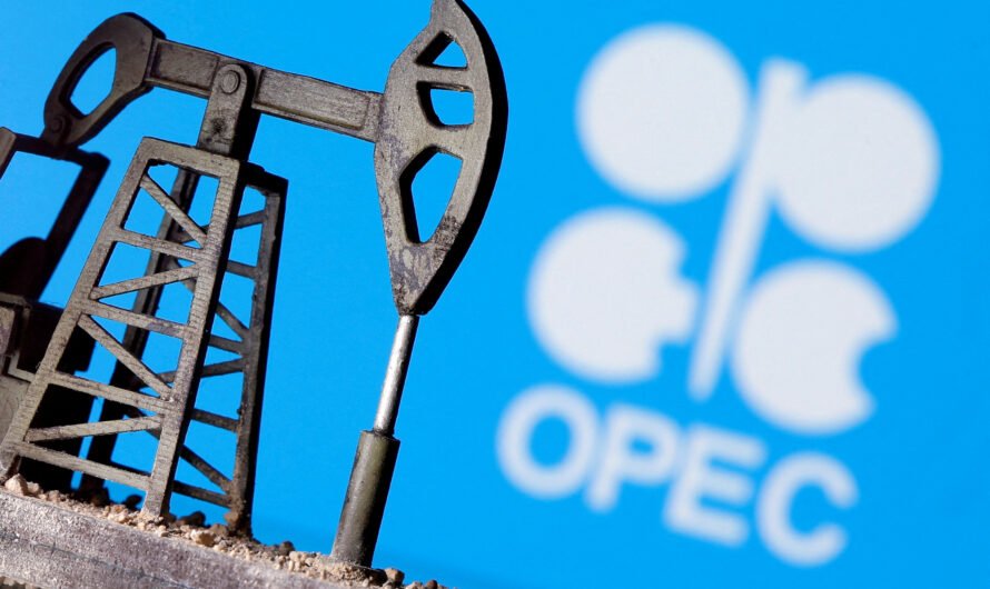 OPEC+ Ministers Maintain Oil Output Levels Amidst Ongoing Talks