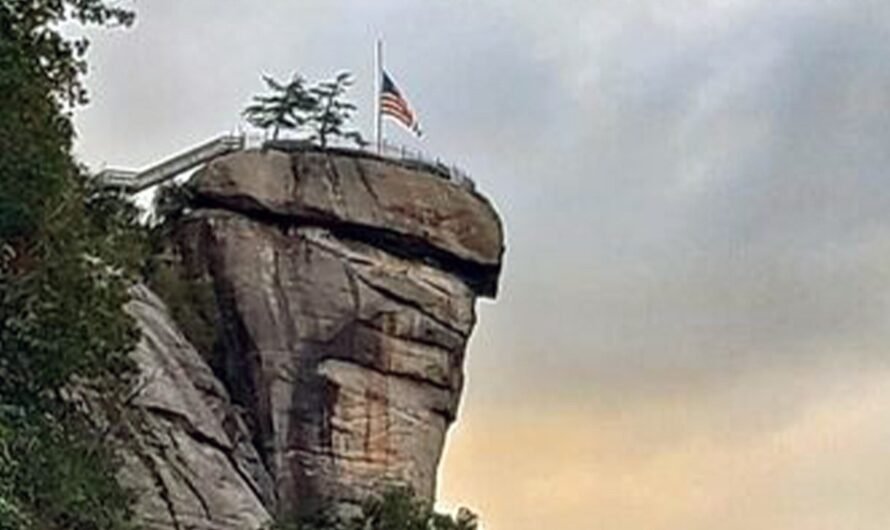 American flag stands strong after tourist town leveled by remnants of Hurricane Helene