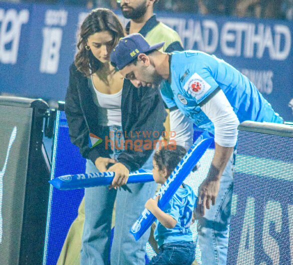 Photos: Ranbir Kapoor, Alia Bhatt snapped with their daughter Raha at Mumbai City FC match | Parties & Events