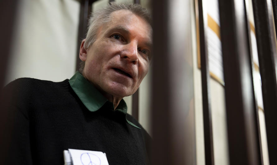 Imprisoned Kremlin critic convicted again, receives 3-year sentence for opposing war in Ukraine