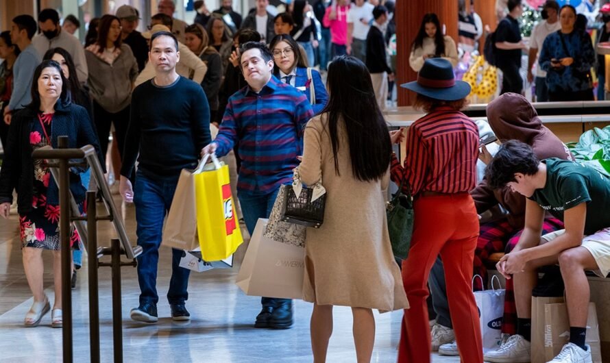 Protect yourself from Black Friday scammers with these 3 tips