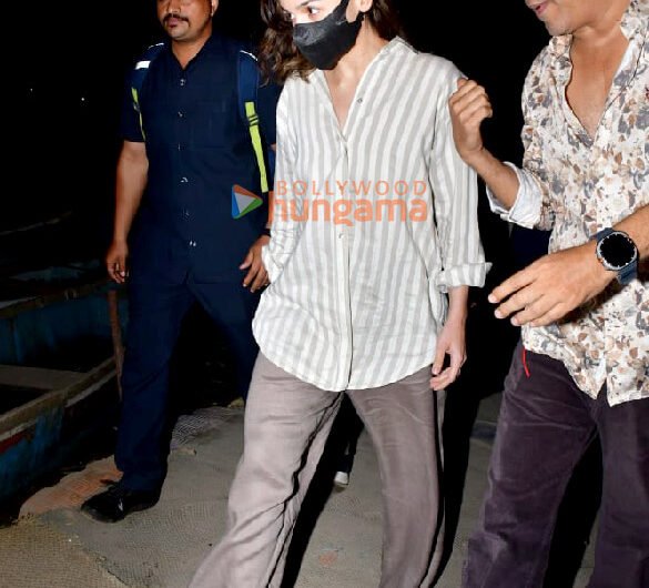 Photos: Alia Bhatt and Bobby Deol snapped at Versova jetty | Parties & Events