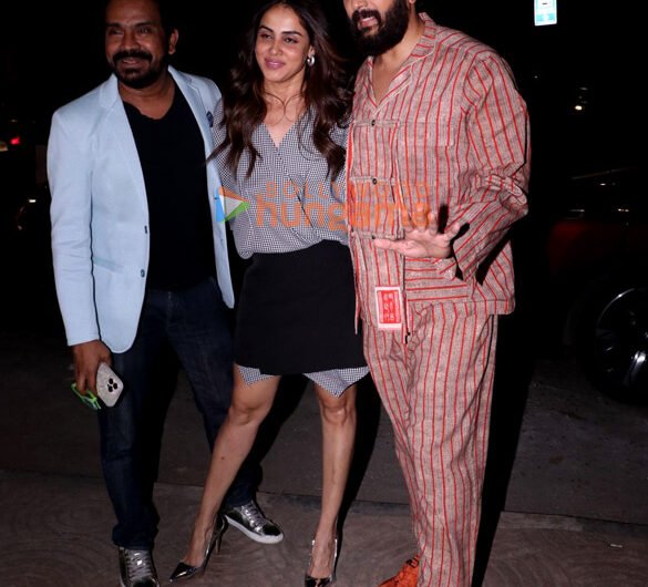 Photos: Riteish Deshmukh and Genelia Deshmukh snapped in Bandra | Parties & Events