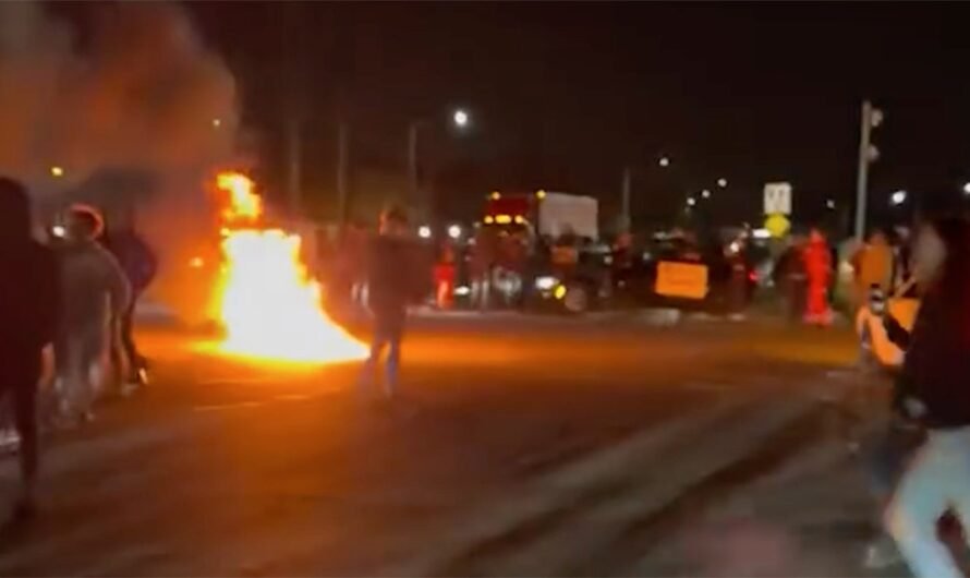 Fiery chaos at Florida intersection has sheriff’s office searching for dozens of suspects