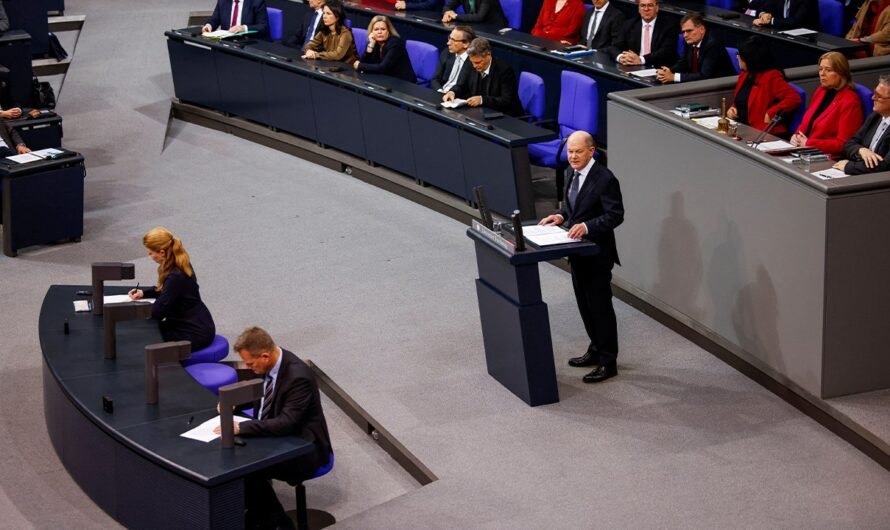 German Chancellor Olaf Scholz loses no-confidence vote, election called for early next year